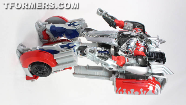 Silver Knight Optimus Prime Target Exclusive Leader Class Transformers 4 Age Of Extinction Movie Toy  (8 of 38)